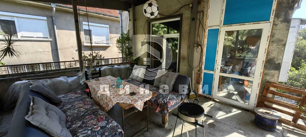 Продава се Къща в Стара Загора, Център - 261 кв.м за 801 €/кв.м - Снимка #8