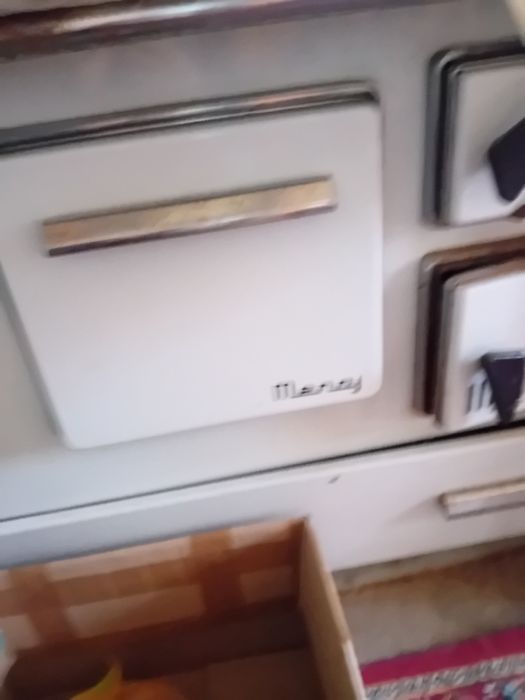 Godin pentru încălzit cu gaz