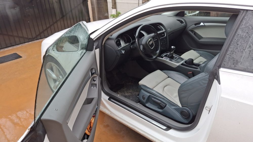 Mașinuța coupe manual Audi A5 coupe