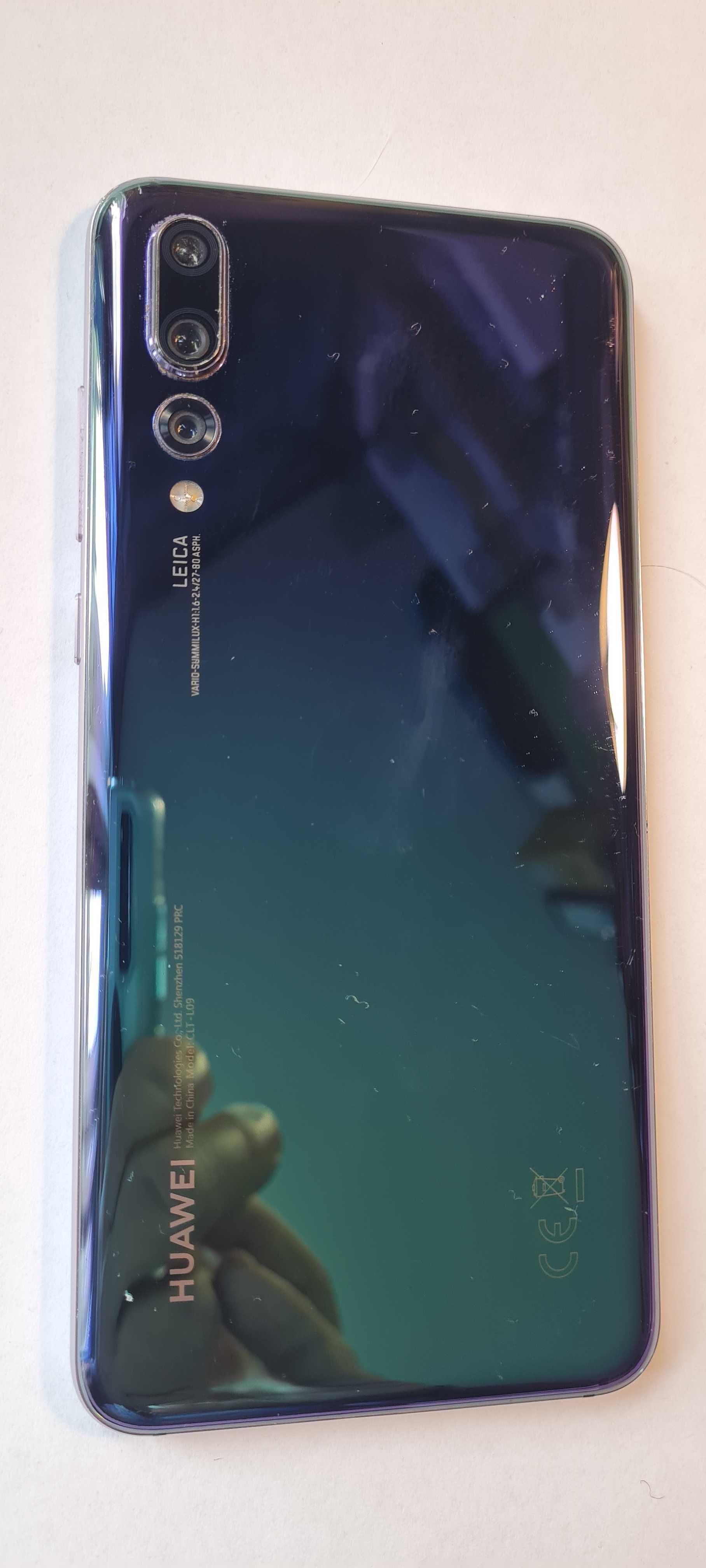 Huawei P20 Pro  RAM- 6 Gb.  128 Gb