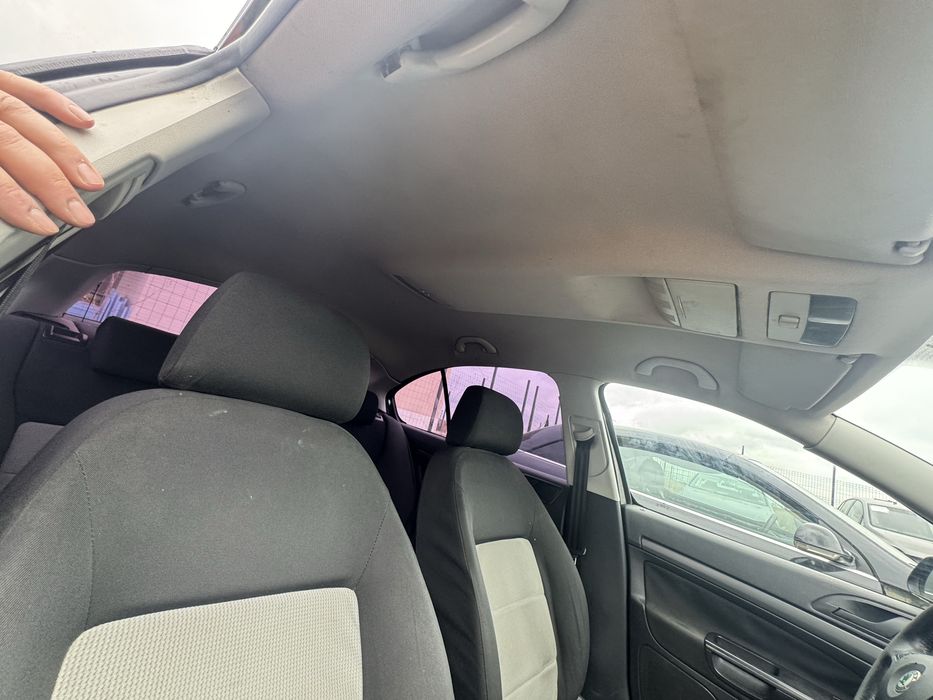 Dezmembrez dezmembrari skoda octavia 2 1.9 TDI BXE 105 cai 5 trepte