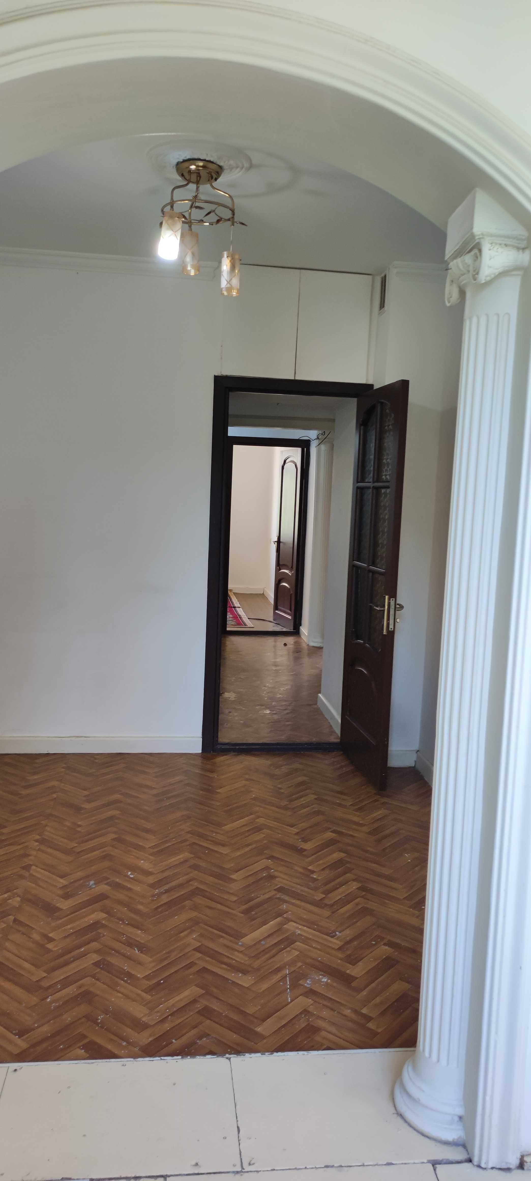 Аренда квартира на Караташ возле мтр Дружба Народов, 83 квадрат, 3/2/5