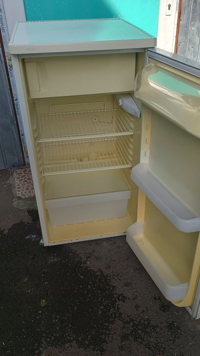 Frigider  Zanussi.Asigur Transport