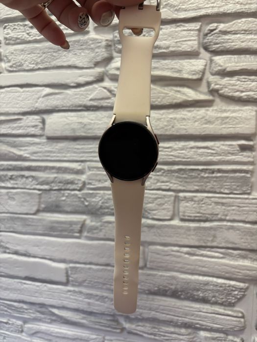 Смарт часовник Sаmsung Galaxy Watch 4
