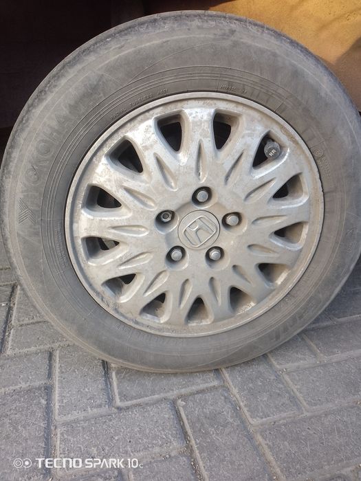 Продам диски с резиной