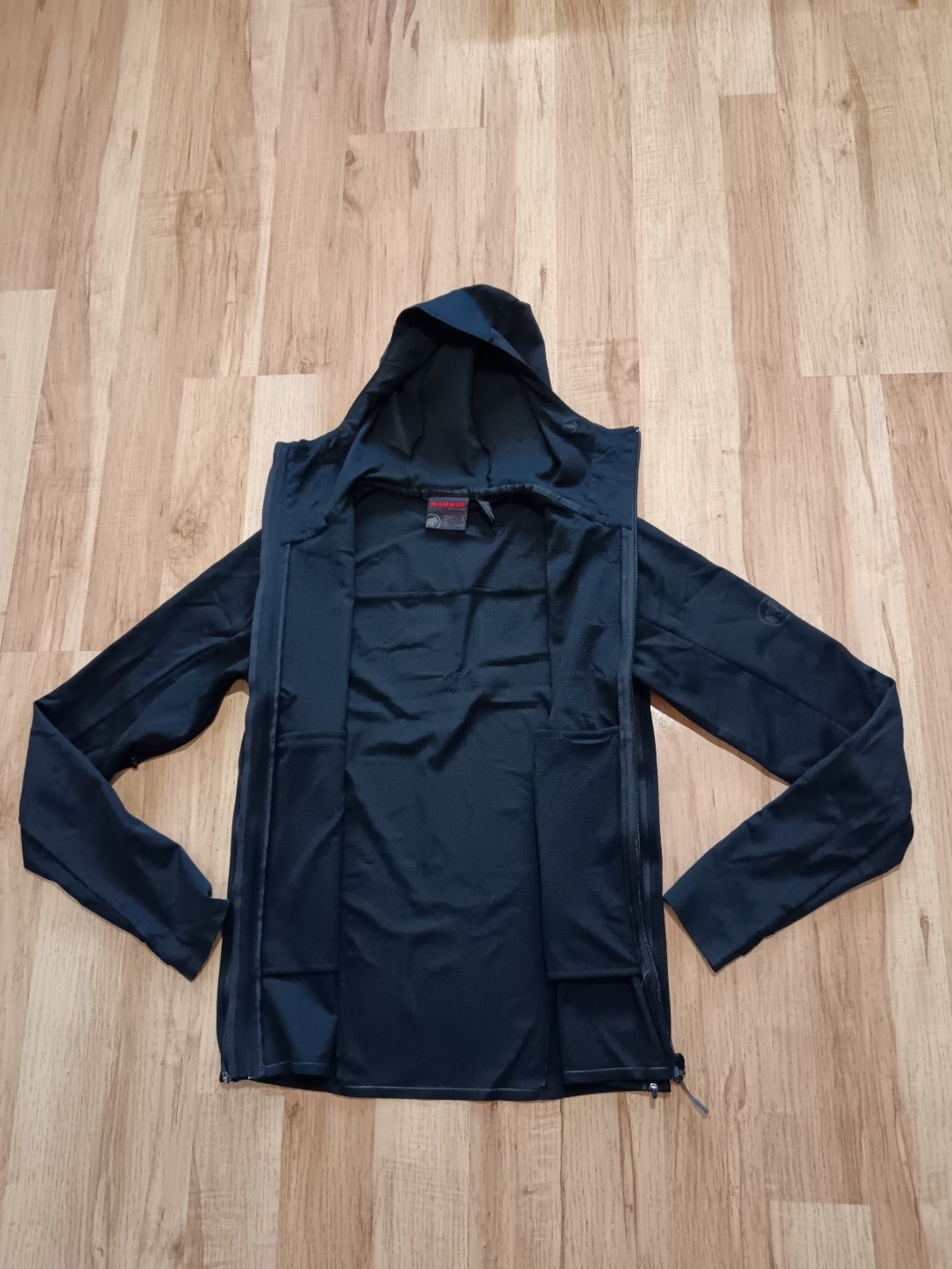 MAMMUT Ultimate V SO Hooded Jacket