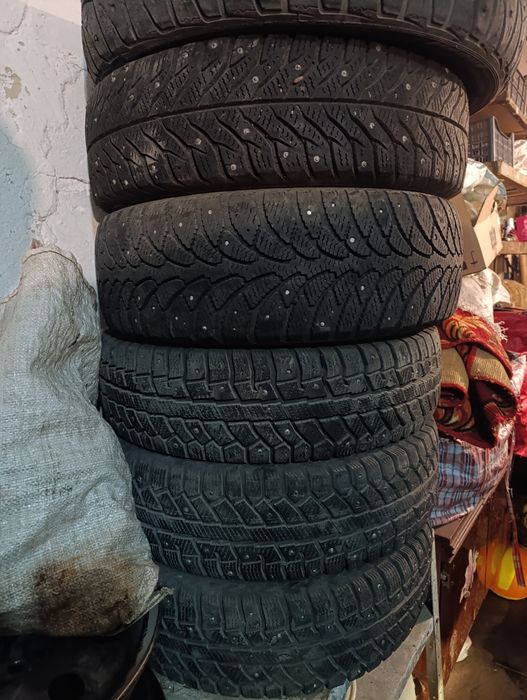 Продам колеса зима на 13 срочно