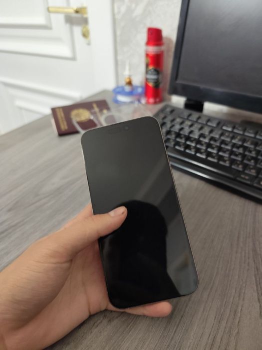 Iphone 15 pro max 256 gb natural svet