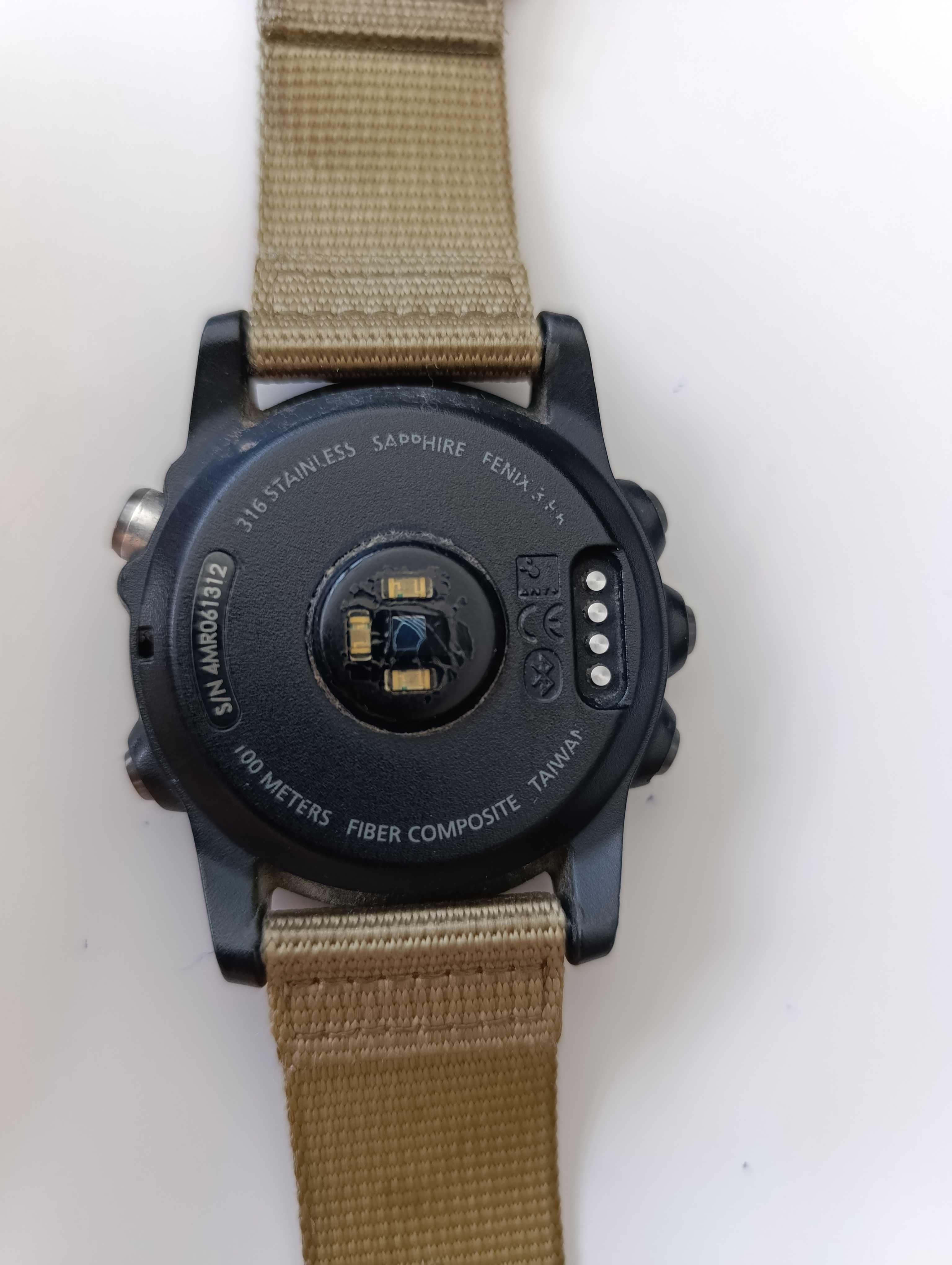 Часовник GARMIN Fenix 3 Saphire