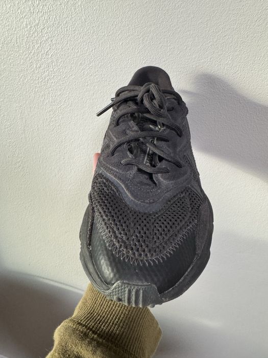 Adidas ozweego ,размер 37.5,тъмно сиви/черни