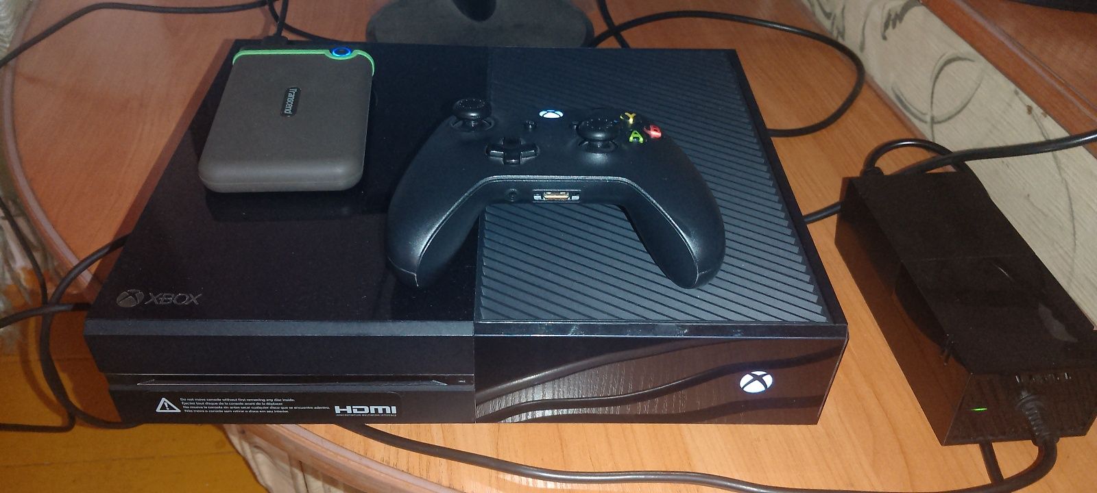 Здравствуйте продам x box one