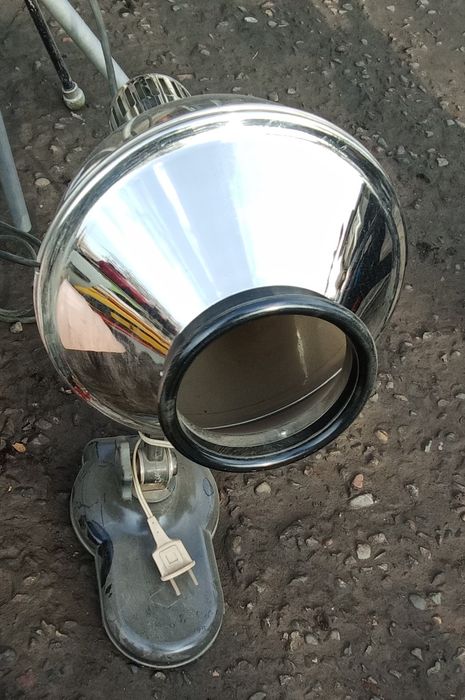 Соллюкс ( медицинская , лечебная лампа )  СССР