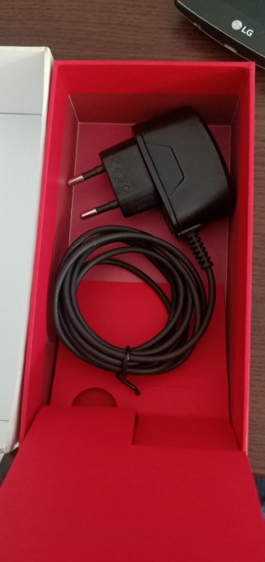 НОВ LG G4 (H815) 32GB, златист цвят