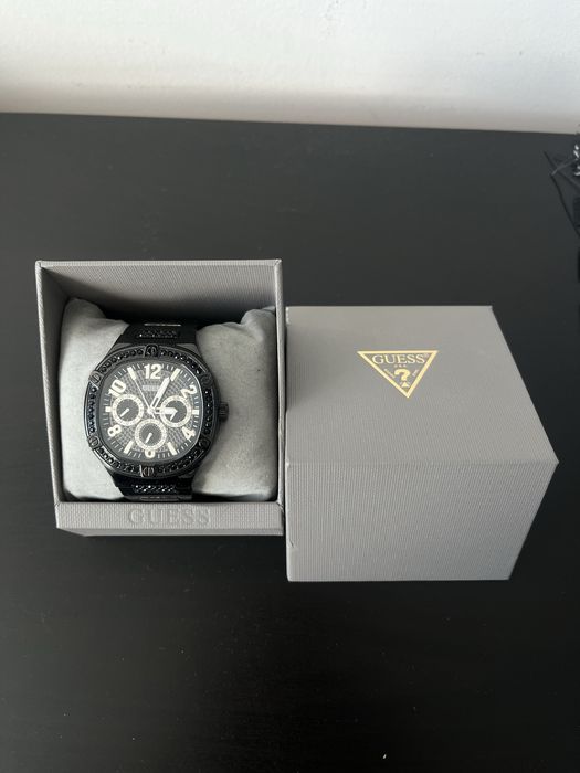 Мъжки часовник Guess