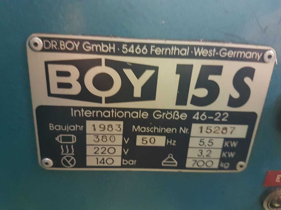 Masina injectie mase plastice BoY 15S