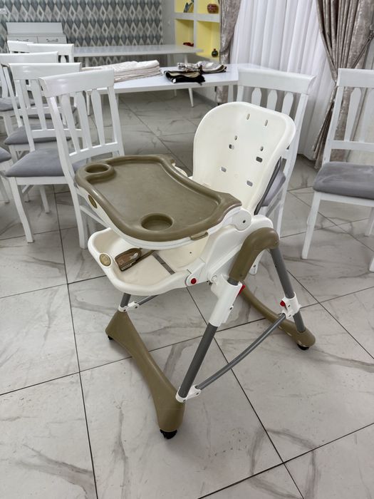 Детское кресло для кормления
