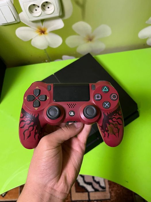 playstation 4 kami bor, kelishamiz !     Плейстейшин 4 цена договорная