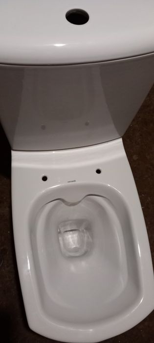 Vând set WC vas+rezervor
