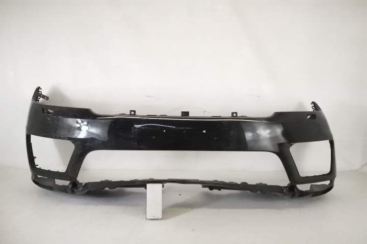 Предна броня Оригинална със сензори и миещи устройства в добро състоян