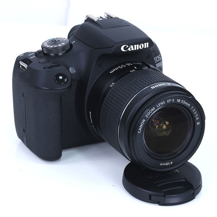 Фотоаппарат Canon EOS 2000D