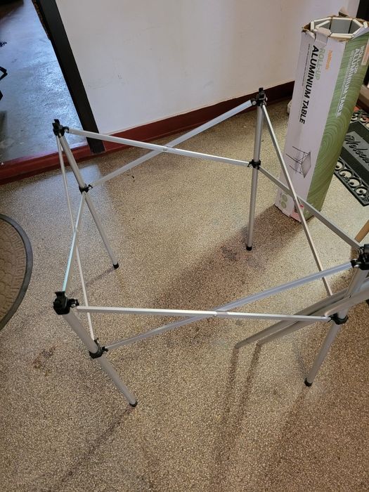 Masa aluminiu montabila