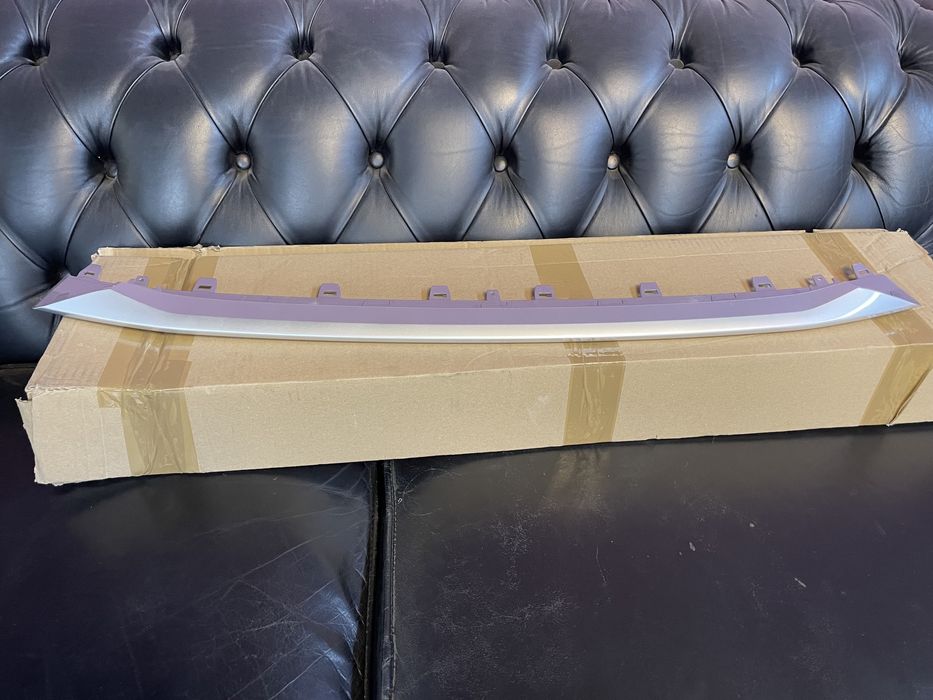 Spoiler lip prelungire bara Audi S8 4h D4