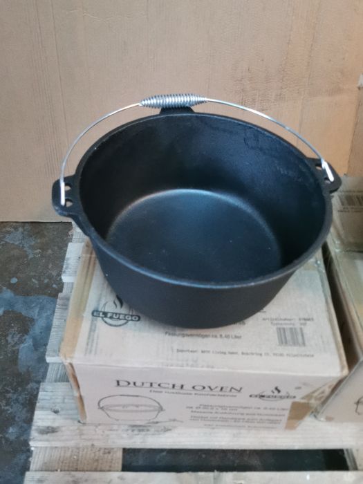 Vând ceaun fonta Dutch Oven 4l