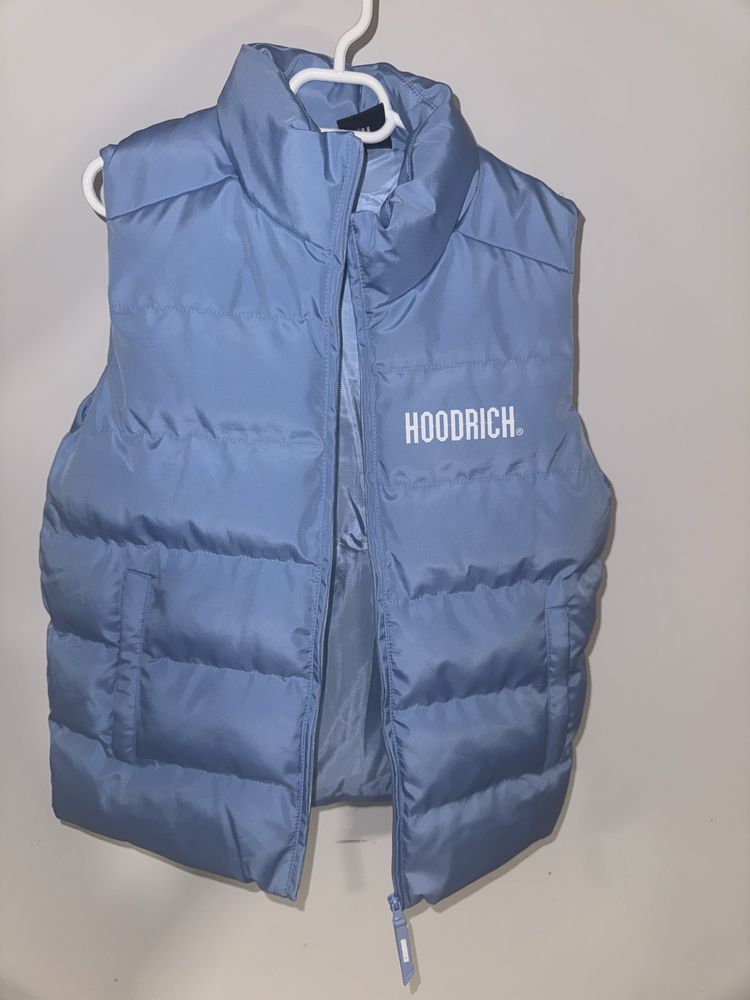 Vand 2 veste hoodrich marimea xs