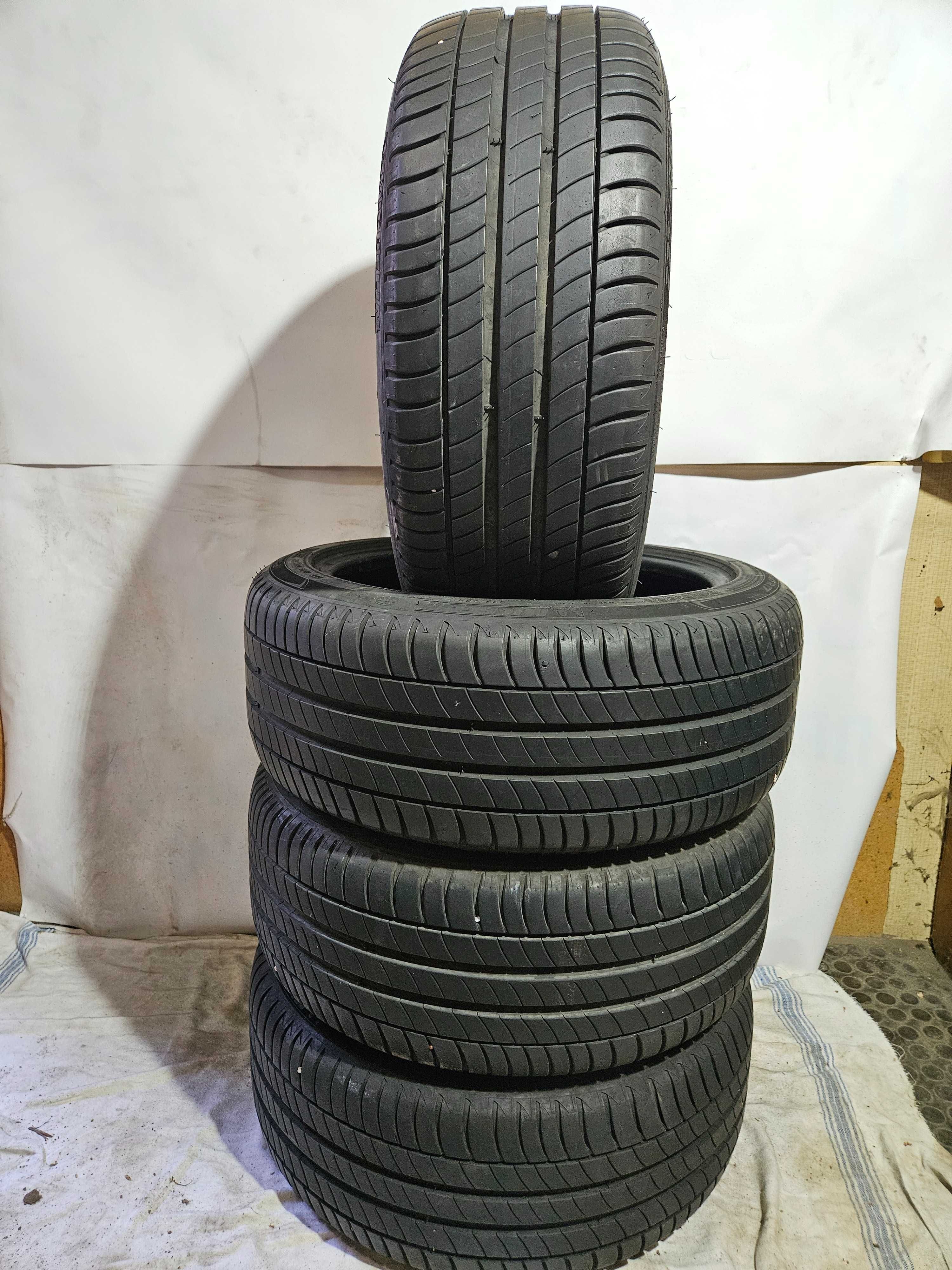 4бр 225/45/17 MICHELIN RFT 6,8мм грайфер дот:22г безплатен монтаж