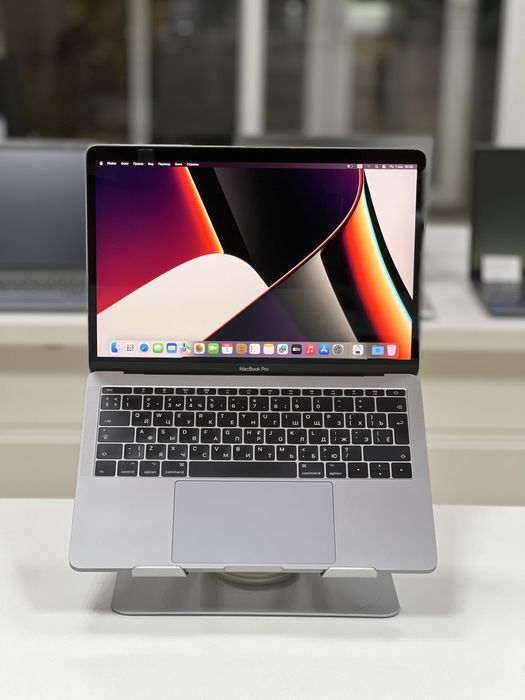 Apple MacBook Pro | АКБ 100% | Core i5 | ОЗУ 8Gb | SSD 256Gb
