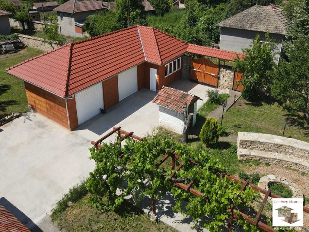 Продава се Къща в с. Обединение, Област Велико Търново - 210 кв.м за 853 €/кв.м - Снимка #22