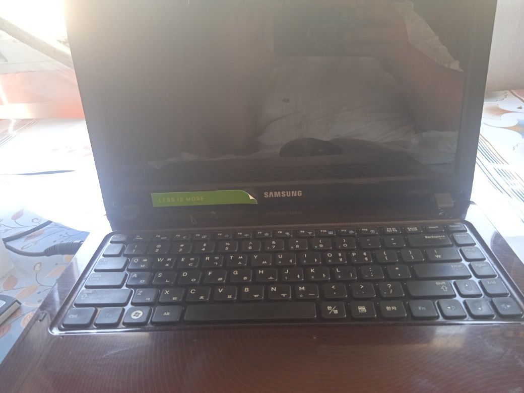 Noutbook ,SAMSUNG,