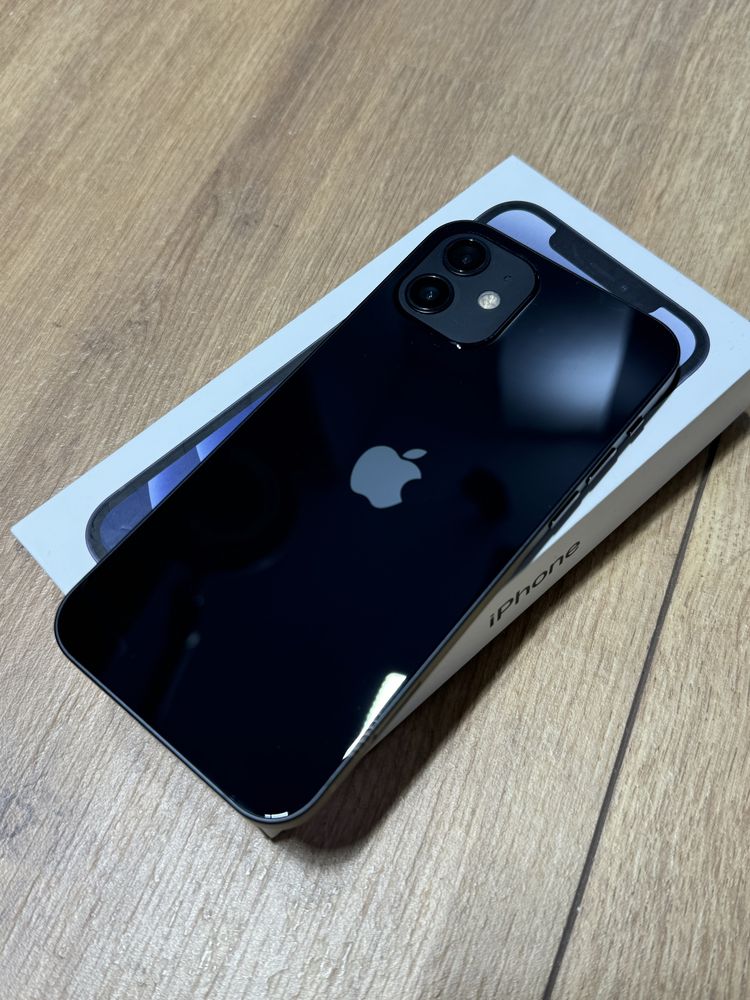Apple iPhone 12 128Gb Black 90% battery