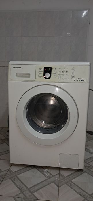 Продам стиральную машинку Samsung 5 кг
