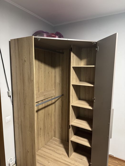 Mobilier camera tineret