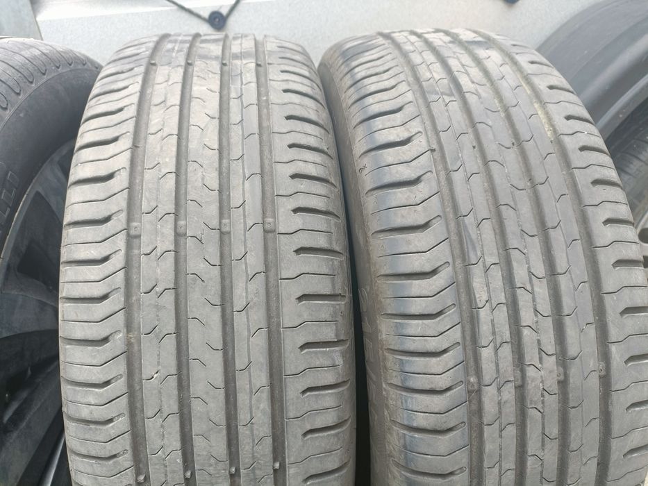 Vând anvelope vara 215 55 R17