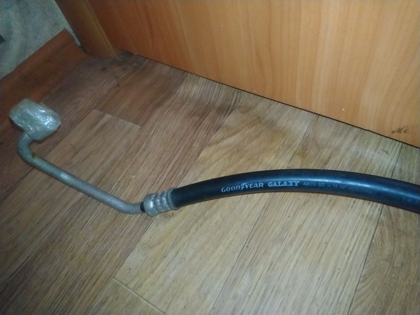 Продам шланг кондиционера с трубками для Тойоты