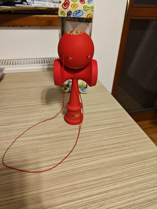 Vand Kendama Krom kolor red
