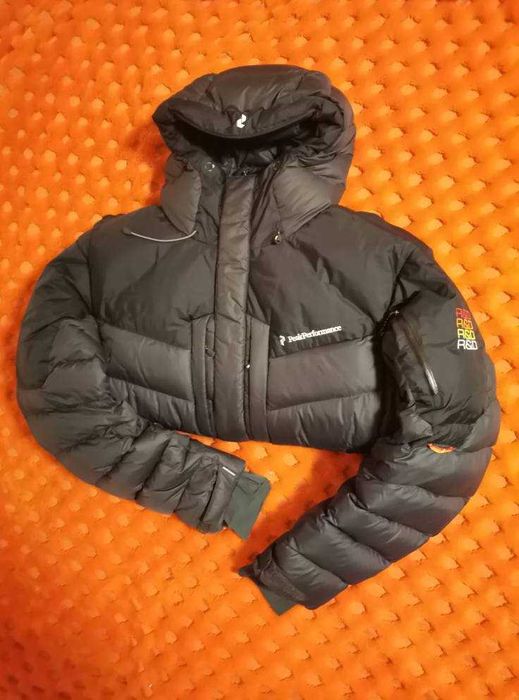 PEAK PERFORMANCE Halo Down 
Мъжко пухено яке Висок клас