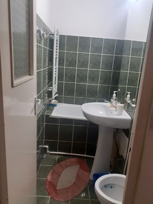 Apartament de închiriat