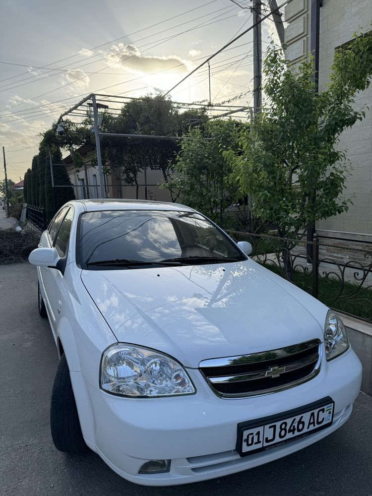 Lacetti 1.6 xolati zo’r