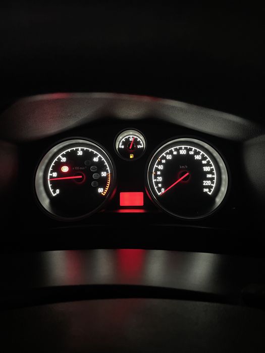 Inlocuire/schimbare becuri/leduri SMD ceasuri bord