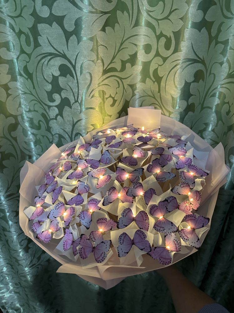 Букет из бабочек