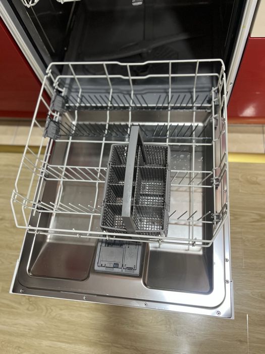 Masina de spalat vase Bosch