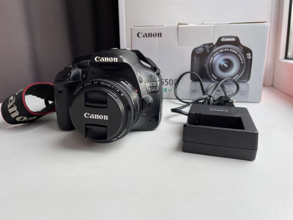 Продам зеркальный фотоаппарат Canon рассрочка