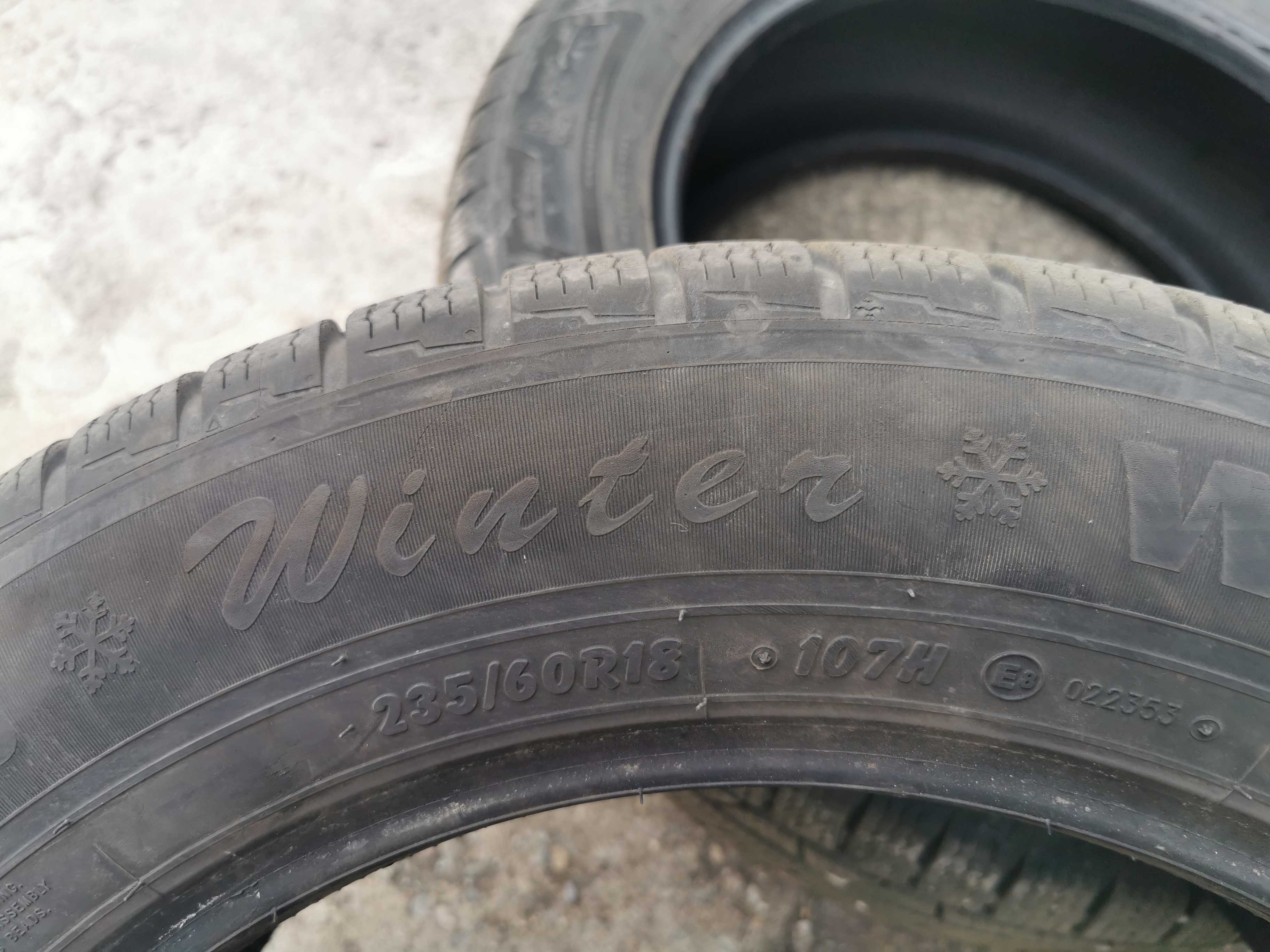 4 броя SUV Гуми 235/60 R18
