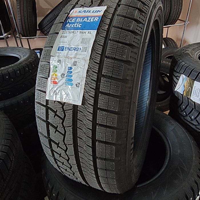225/50 R17 Sailun Новые