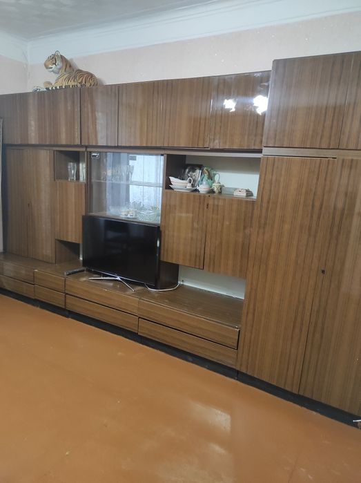 Продаю стенку, б/у