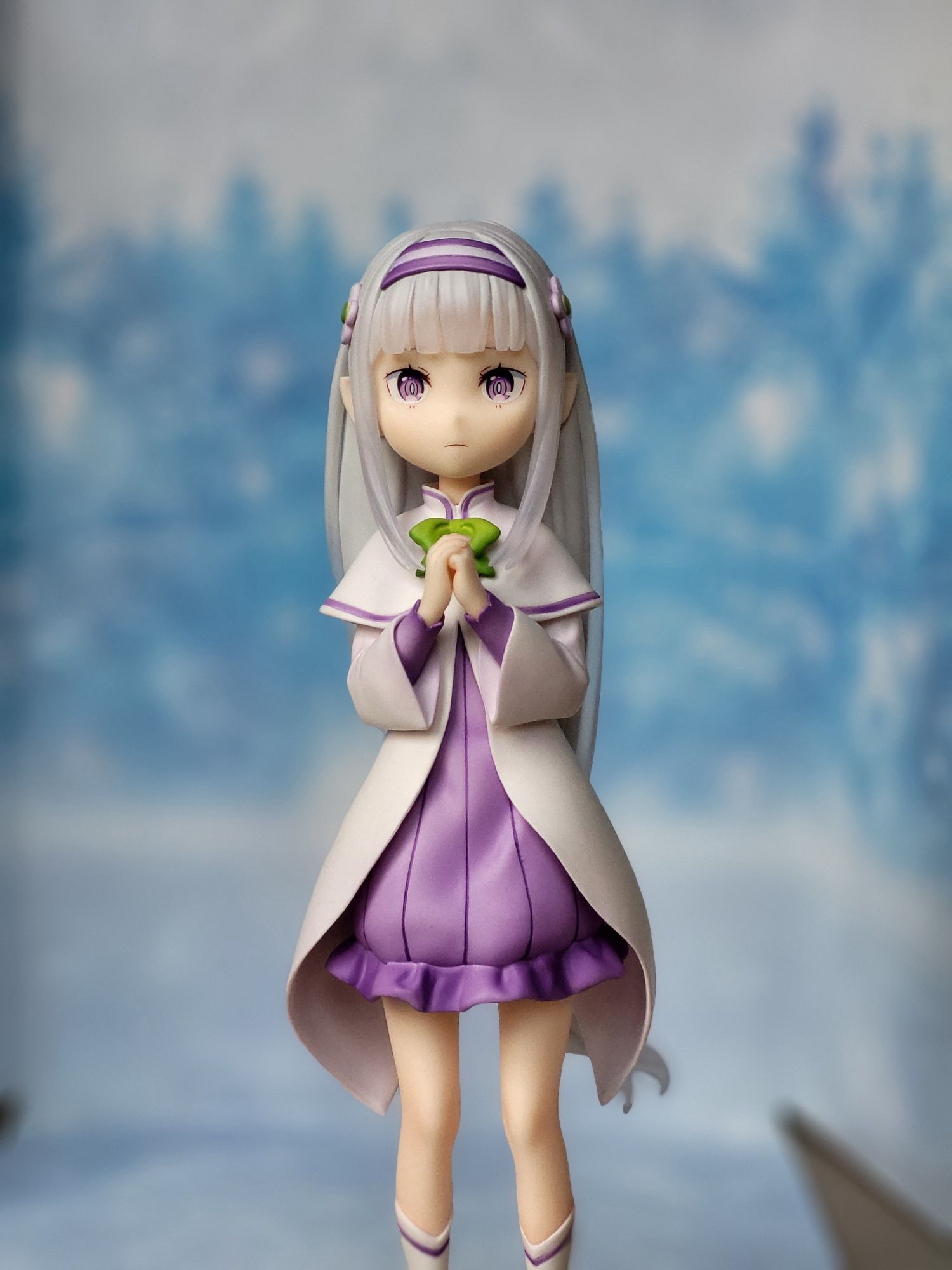 Аниме фигурка Emilia Memories of Childhood 1/7 scale
