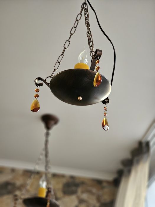 Люстра, выполнена под лампаду